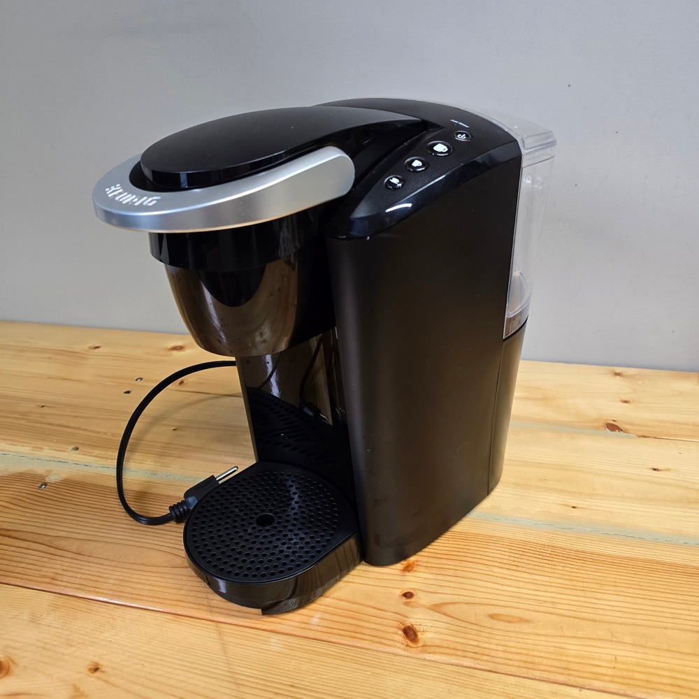 Keurig K-Compact K35 Single Serve Coffee Maker Black Plastic K-Cup Working